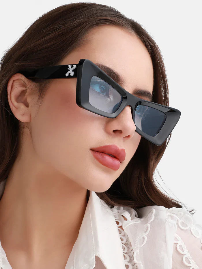 Solid Cateye Sunglasses - Black