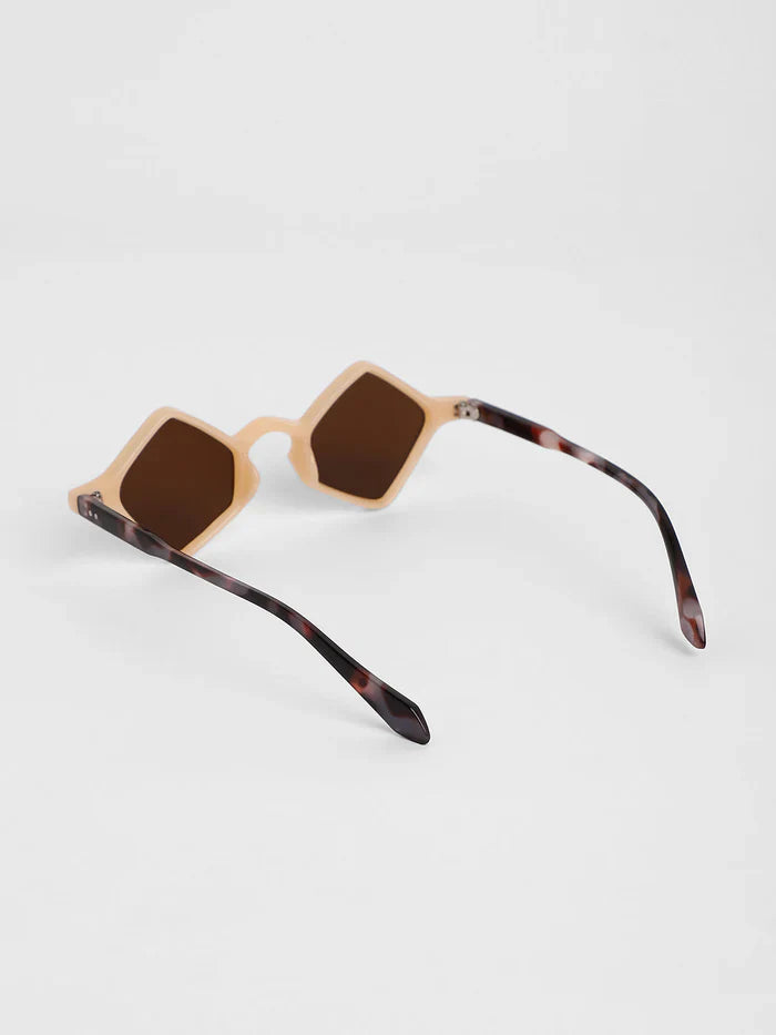 The Clique Geometric Women Sunglasses
